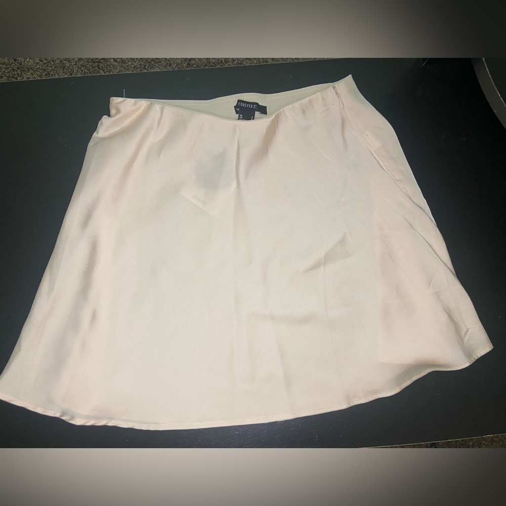 Forever 21 Ballerina pink satin skirt in size S.